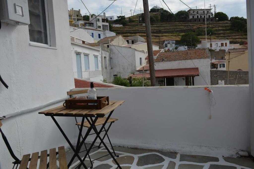 The House Of Grandma Zinios Βίλα Ioulis Εξωτερικό φωτογραφία
